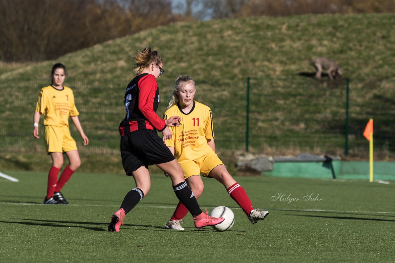 Bild 294 - B-Juniorinnen SG Weststeinburg/Bei - SV Fisia 03 : Ergebnis: 1:2